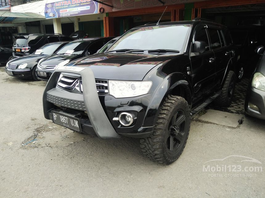 Jual Mobil Mitsubishi Pajero Sport 2014 Dakar 2.5 di Jawa 