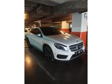 2014-2015 Mercedes-Benz GLA200 Sport SUV Segar and Terawat