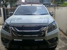 2015 Isuzu MU-X 2.5 RF10 SUV Matic