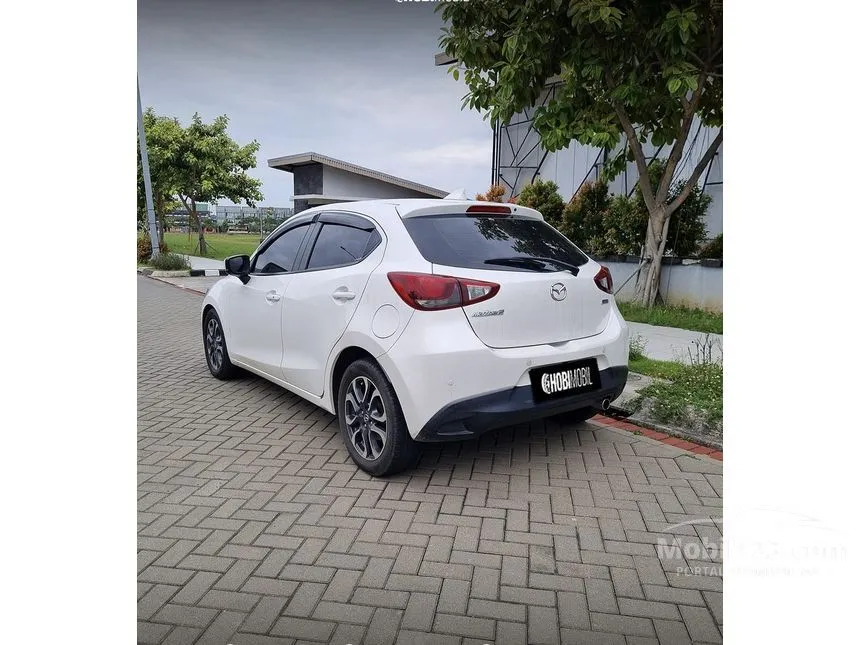 2017 Mazda 2 R Hatchback