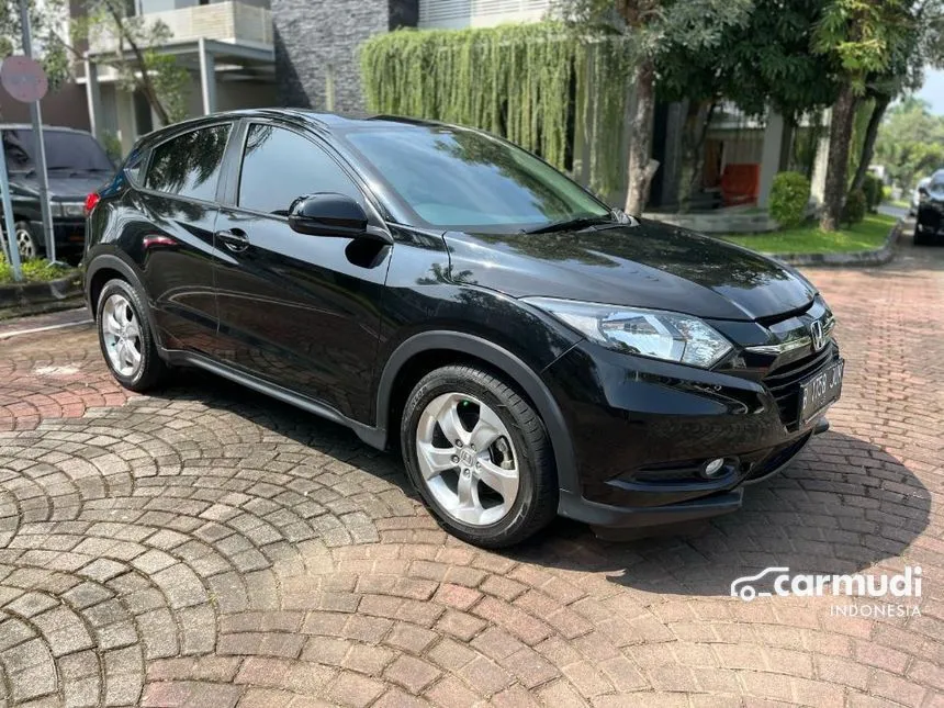 Jual Mobil Honda HR