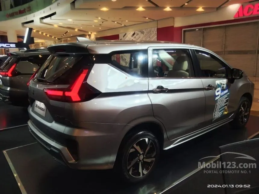 Jual Mobil Mitsubishi Xpander 2024 EXCEED 1.5 di Jawa Barat Automatic Wagon Silver Rp 224.600.000