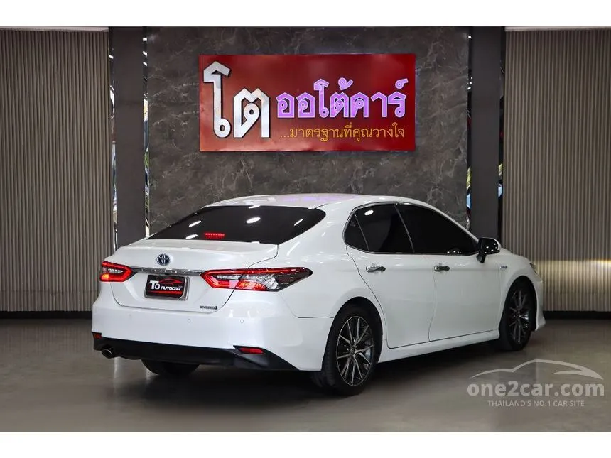 2022 Toyota CAMRY HEV Premium Sedan