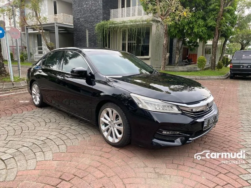 2016 Honda Accord VTi-L Sedan