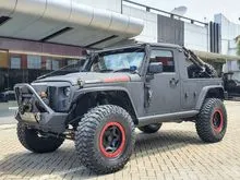 2015 Jeep Wrangler 3.6 Sport Renegade SUV