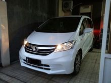 Freed S SD 2013 Putih bersih terawat sekali