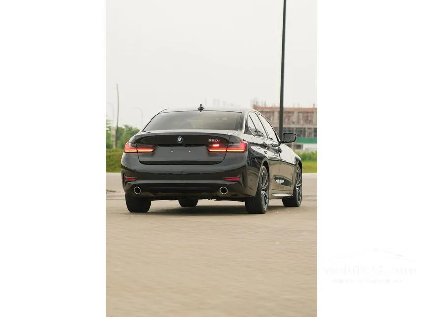 2019 BMW 320i Sport Sedan
