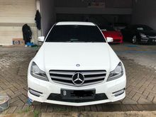 Mercedes-Benz C200 Tahun 2014. Km 14rb. Kondisi Bagus dan Terawat