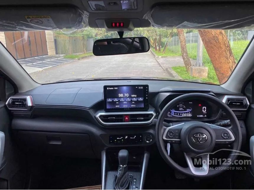 2025 Toyota Raize GR Sport (1 Tone) SUV