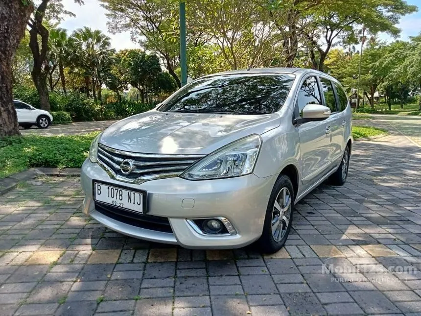Jual Mobil Nissan Grand Livina 2017 XV 1.5 di Banten Automatic MPV Silver Rp 129.000.000