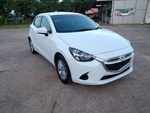 2015 Mazda 2 1.3 (ปี 15-18) Sports Standard Hatchback AT