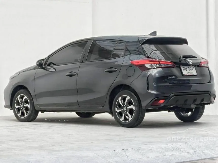 2023 Toyota YARIS Smart Hatchback