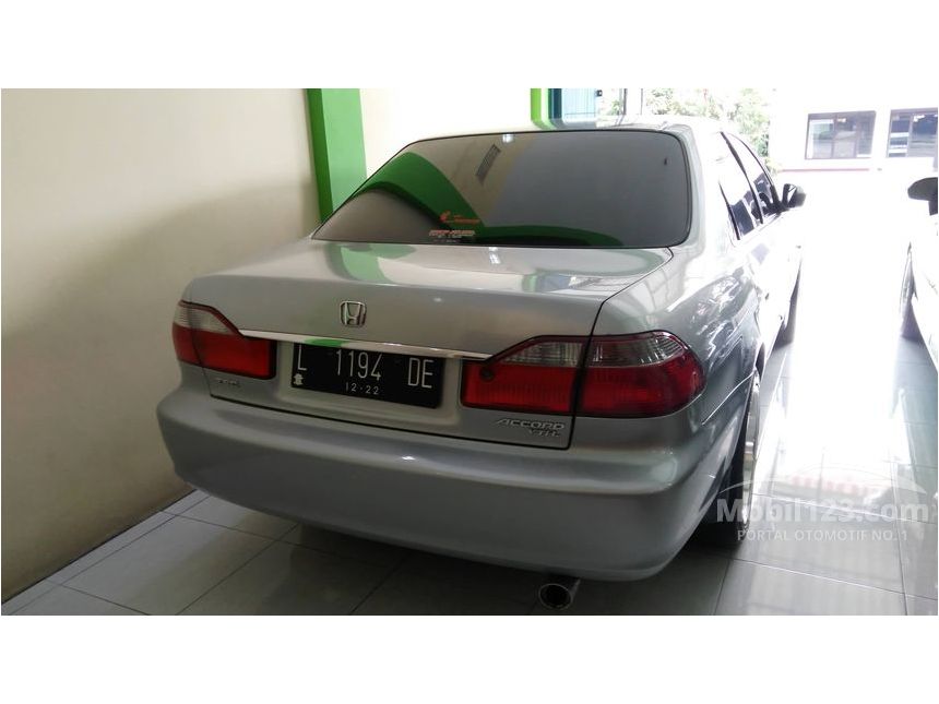 Jual Mobil  Honda  Accord  2001  VTi Limited 2 3 di Jawa Timur 