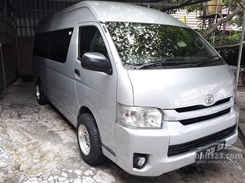 Jual Mobil Toyota Hiace 2015 High Grade Commuter 2.5 di 