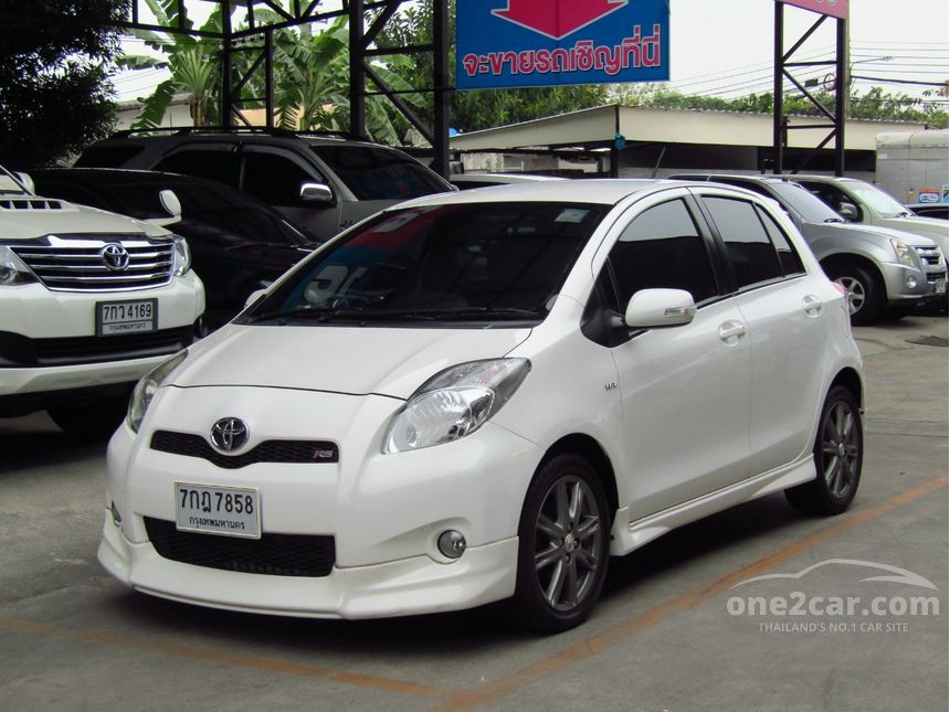 Toyota yaris rs
