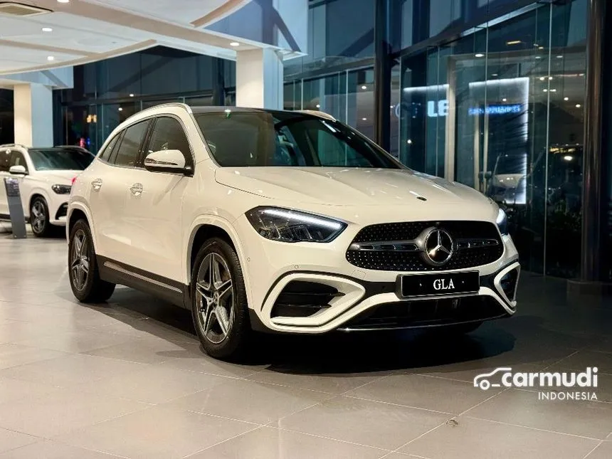 2024 Mercedes-Benz GLA200 AMG Line SUV