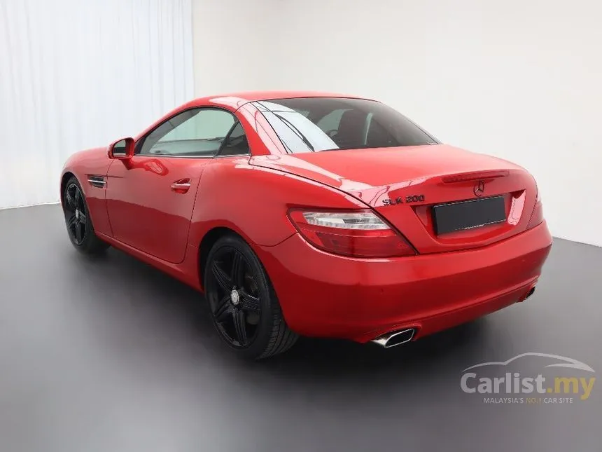 2011 Mercedes-Benz SLK200 AMG Sport Convertible