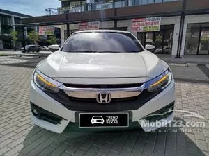 2018 Honda Civic 1.5 ES Sedan