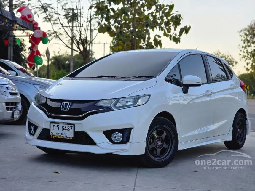 2015 Honda JAZZ SV Hatchback