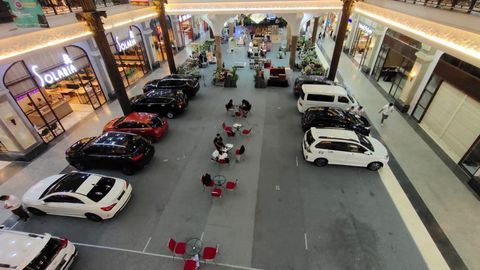 Auto Bursa Vaganza Banyak Tersedia Mobil Bekas Harga Spesial