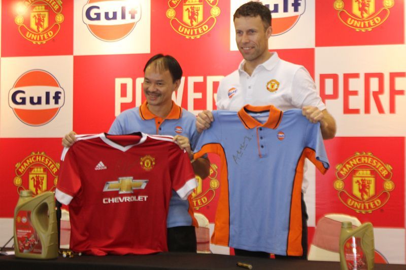Legenda Manchester United Sambangi IIMS 2016
