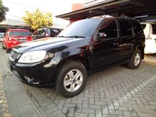 Ford Escape 2.3 XLT Limited 4x2 SUV 2012 - Sunroof - Hitam - Kondisi sehat gan - Siap Pakai - DP 10jt