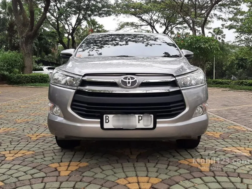 Jual Mobil Toyota Kijang Innova 2017 G 2.0 di Banten Automatic MPV Silver Rp 235.000.000