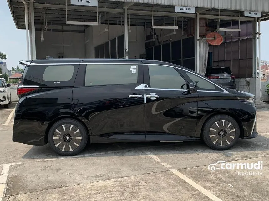 2024 Toyota Alphard G MPV