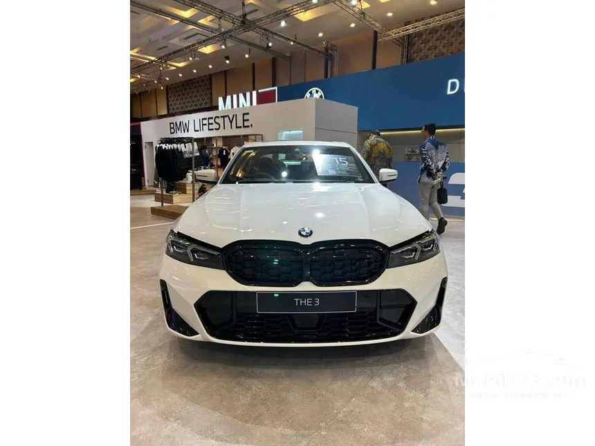 2025 BMW 330i M Sport Pro Sedan