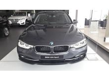 Promo IIMS 2018 BMW 320i Sport LCI New Profile