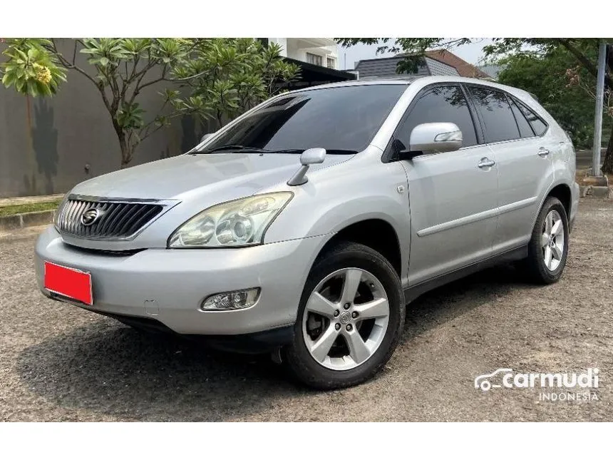 2013 Toyota Harrier 240G SUV