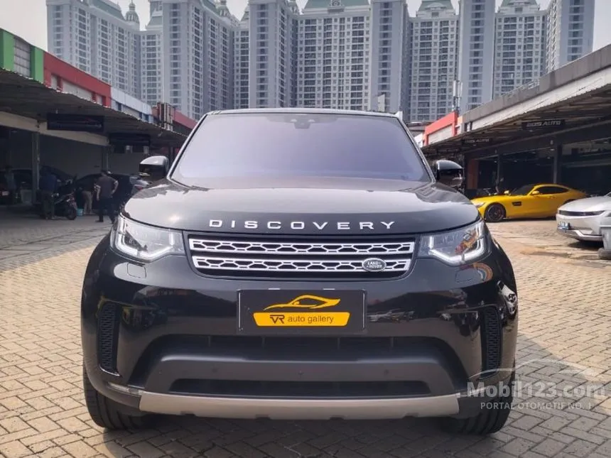 Jual Mobil Land Rover Discovery 2017 HSE Si6 3.0 di DKI Jakarta Automatic SUV Hitam Rp 1.550.000.000