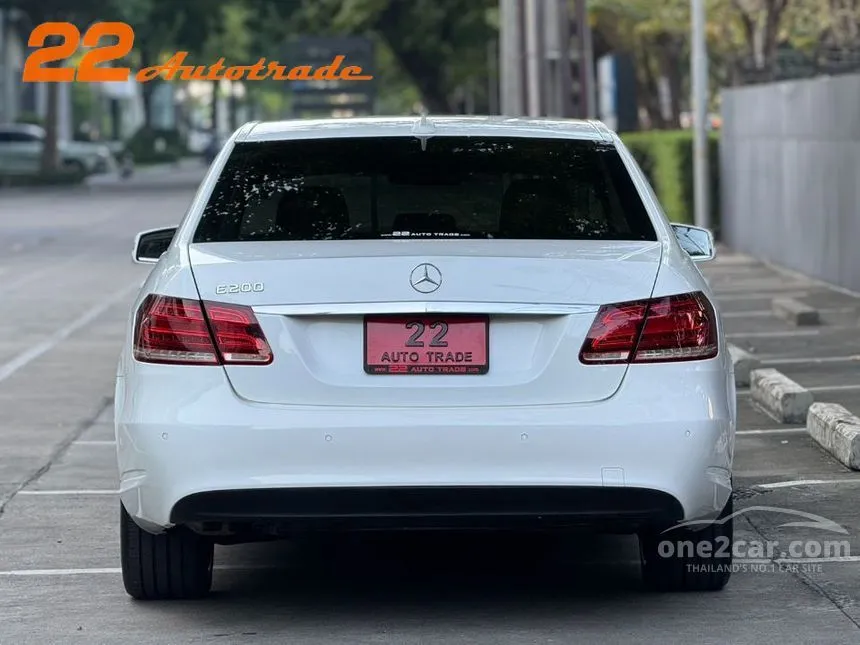2015 Mercedes-Benz E200 AMG Dynamic Sedan