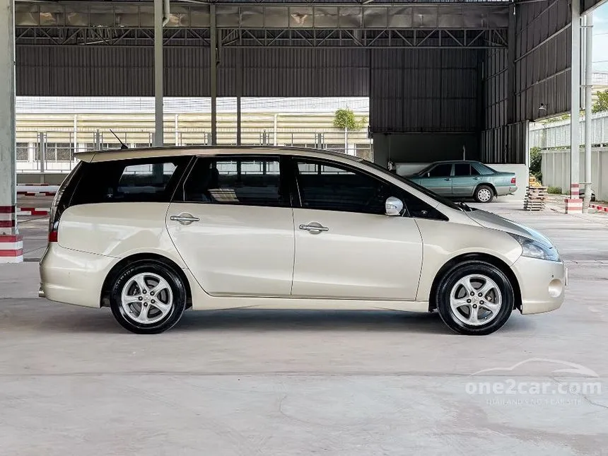 2005 Mitsubishi SPACE WAGON GLS Wagon