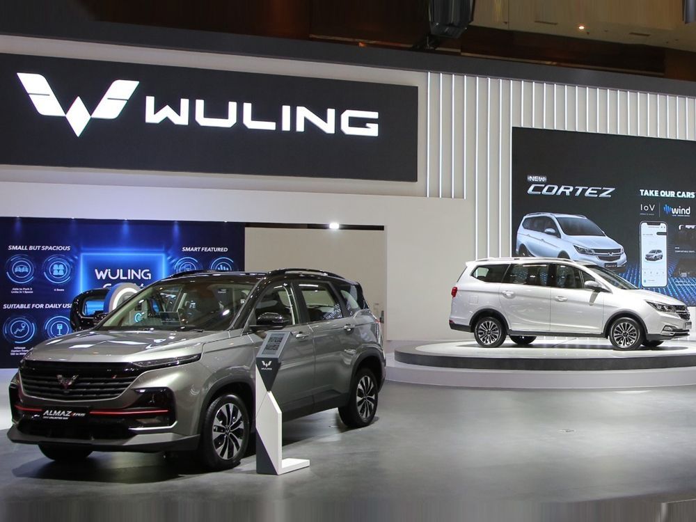 Wuling Cortez Kini Secanggih Almaz RS Lho! Jajal Sendiri di IIMS 2022