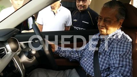 “We Don’t Deserve An Automotive Industry” – Tun M