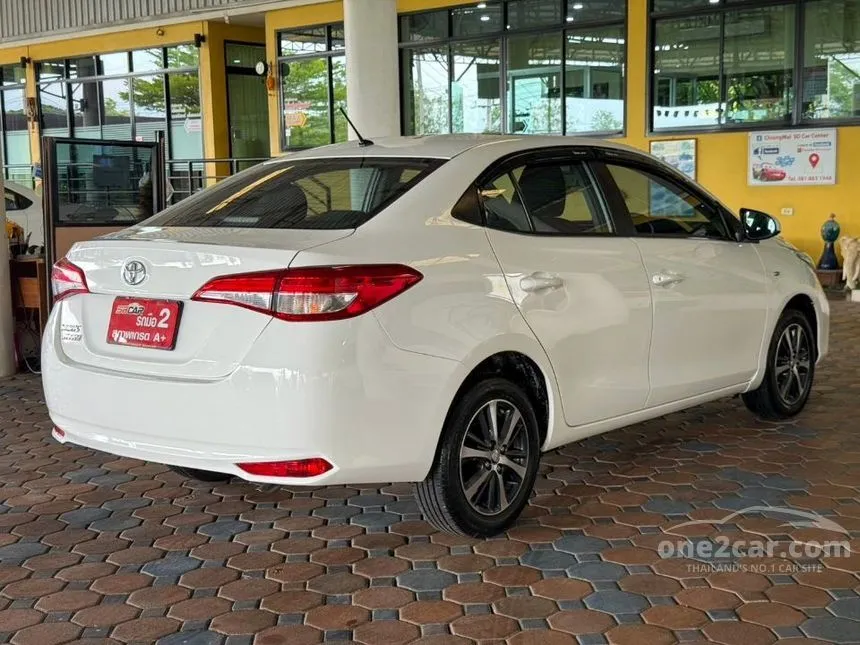 2020 Toyota Yaris Ativ Entry Sedan