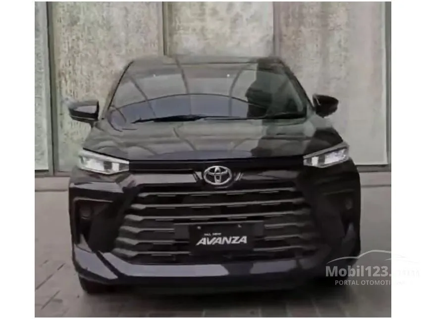 Jual Mobil Toyota Avanza 2024 E 1.3 di Banten Manual MPV Hitam Rp 215.000.000