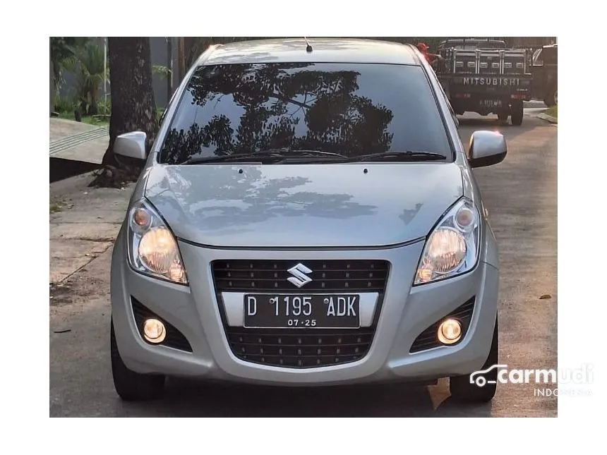 2014 Suzuki Splash Hatchback