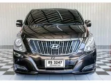 2017 Hyundai H-1 2.5 (ปี 08-17) Deluxe Van