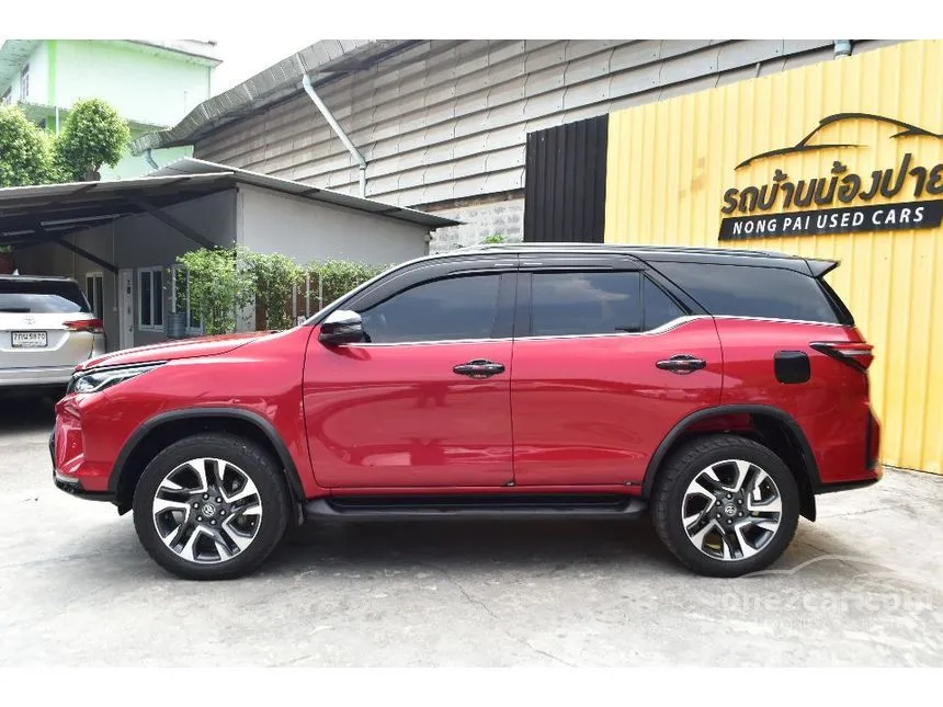 2023 Toyota FORTUNER Leader V SUV