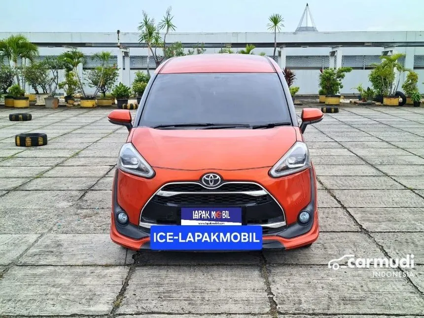 Jual Mobil Toyota Sienta 2016 Q 1.5 di DKI Jakarta Automatic MPV Orange Rp 149.000.000