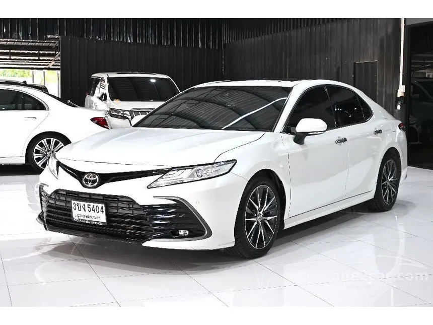 2022 Toyota CAMRY Premium Sedan
