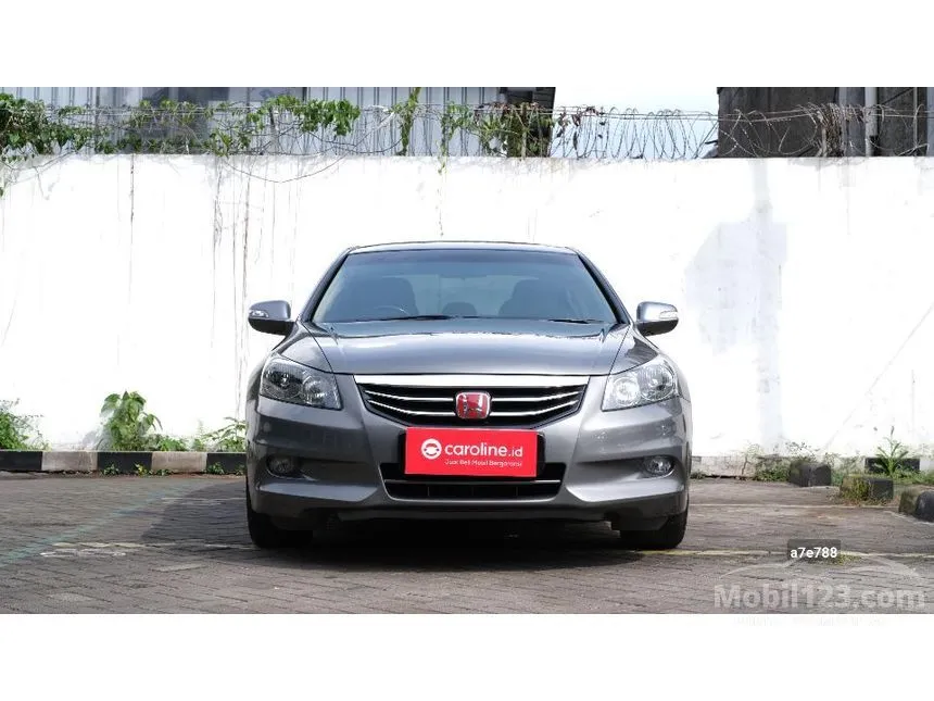 2011 Honda Accord VTi-L Sedan