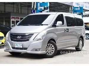 2011 Hyundai H-1 2.5 (ปี 08-17) Maesto Deluxe Van