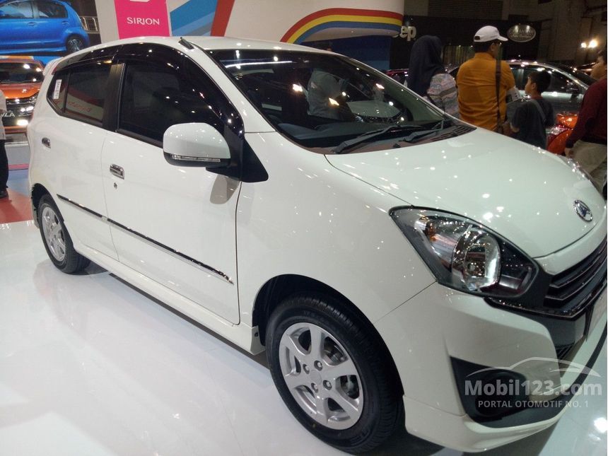 Jual Mobil  Daihatsu  Ayla  2019 X Deluxe 1 0 di DKI Jakarta 