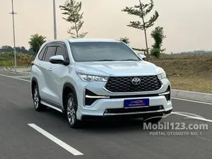 2022 Toyota Kijang Innova Zenix 2.0 V (Non Premium Color) MPV