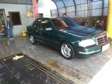 1996 Mercedes-Benz C200 2.0 2.0 Manual Sedan
