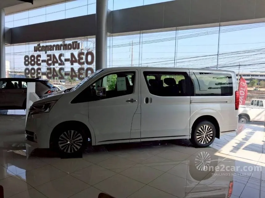 2026 Toyota Majesty Premium Van