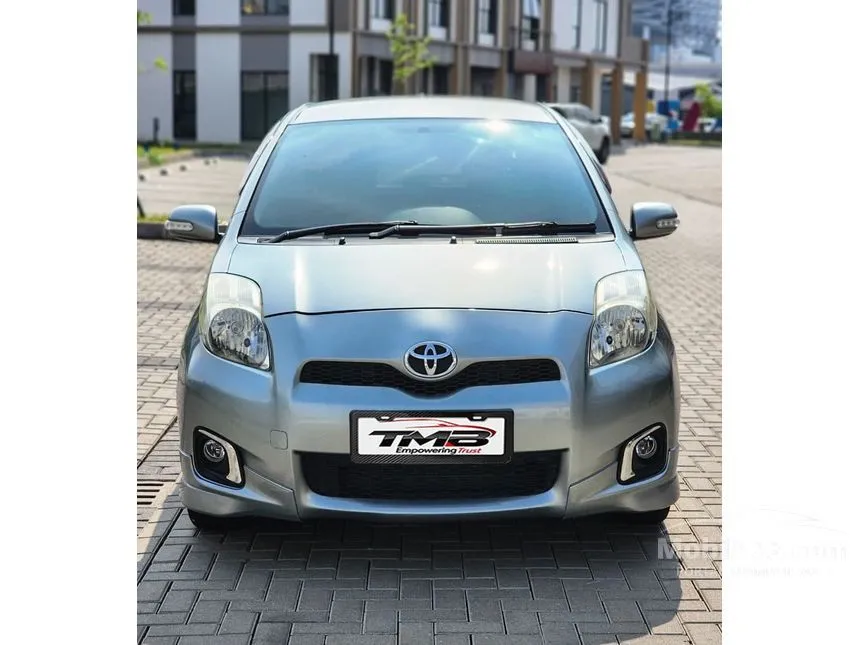 2012 Toyota Yaris E Hatchback